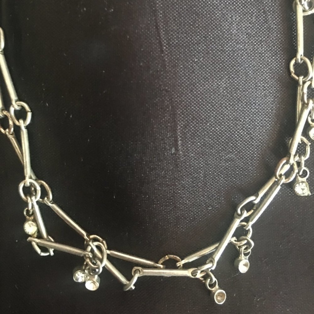 Delicate silver&diamonds necklace